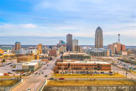Des Moines, Capital Of Iowa .